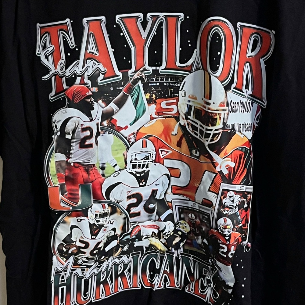 Gildan Large Sean Taylor Black Graphic Tee - Miami Hurricanes Design 100% cotton